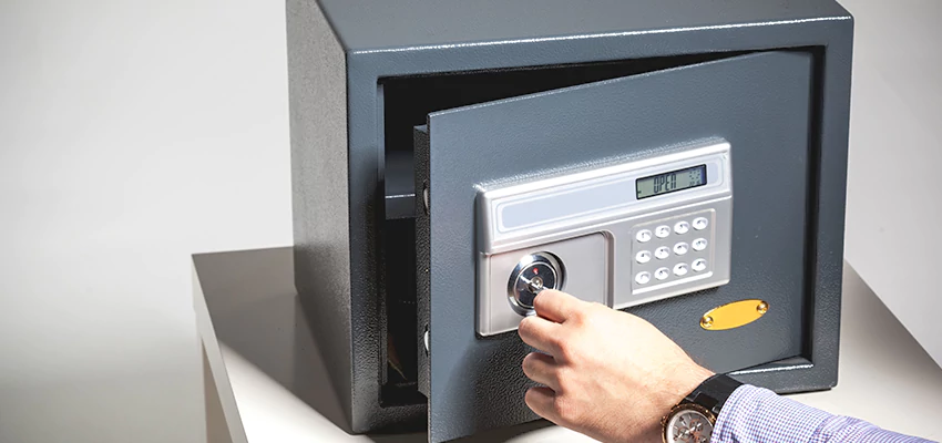 Jewelry Safe Unlocking Service in Palmdale, California