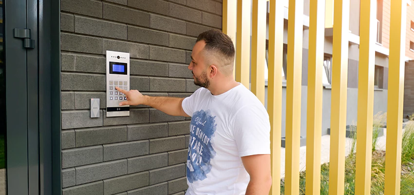 Locksmith Company For Smart Lock System Installation in Palmdale, California